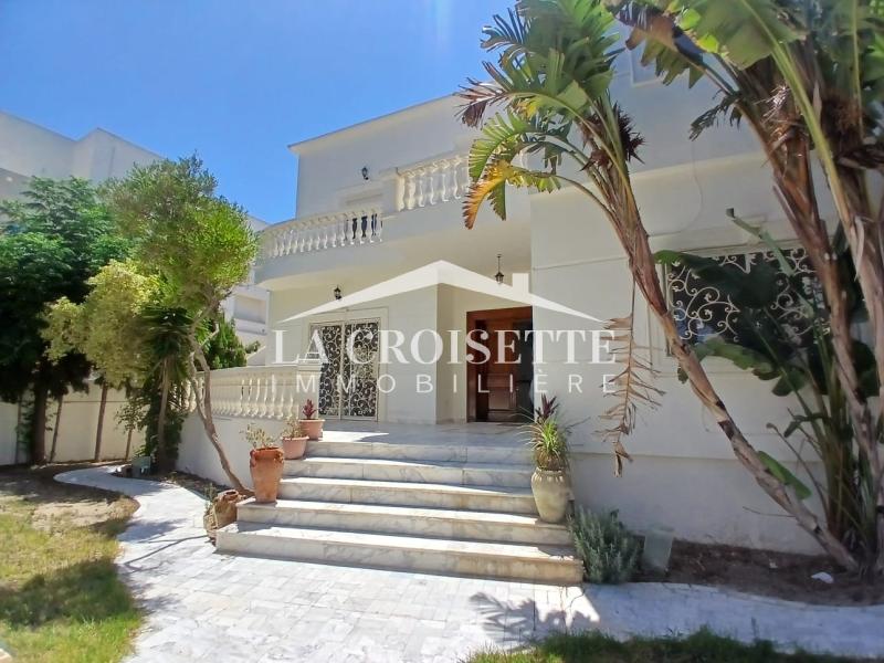 Villa S+8 aux Jardins de Carthage